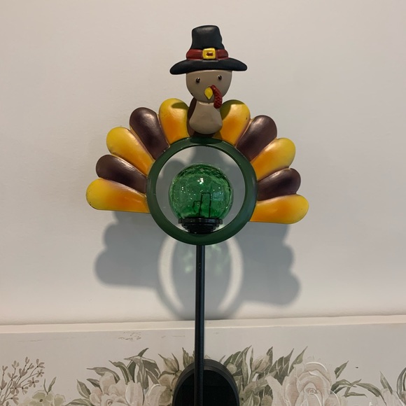 Solar LED Lighted Glass & Metal Stake - Fall Decor - Picture 2 of 7
